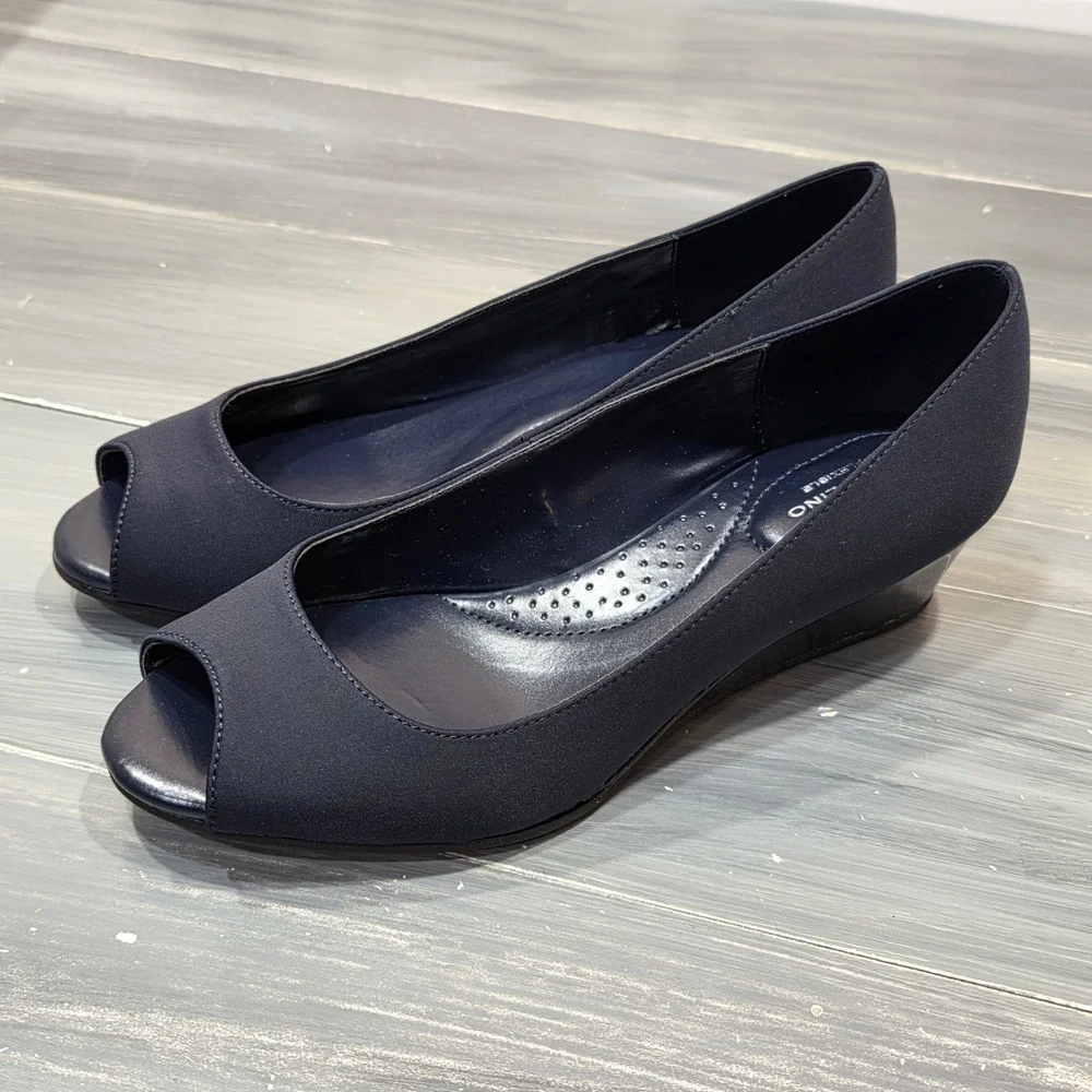 Bandolino Wedge Heels BDCANDRA Navy Blue Peep Toe Size‎ 7.5 W Wide